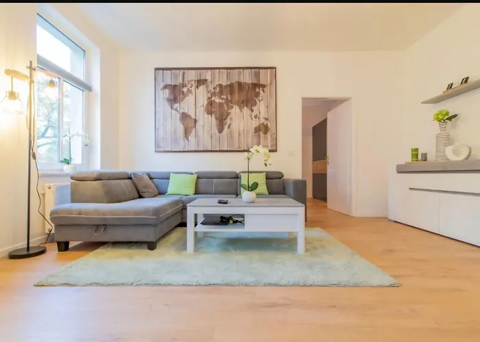 Moebliertes Im Zentrum צוויקאו