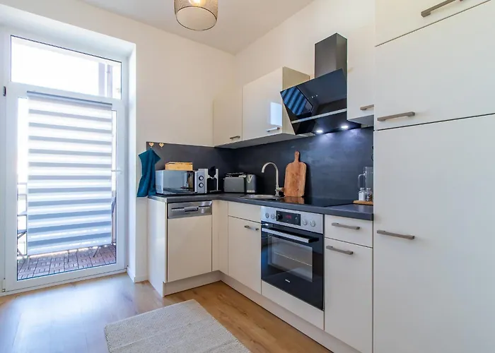 Moebliertes Im Zentrum 츠비카우