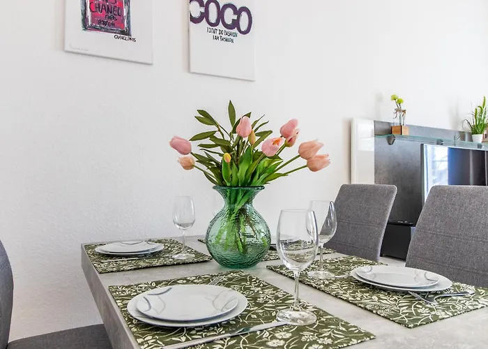 Moebliertes Im Zentrum